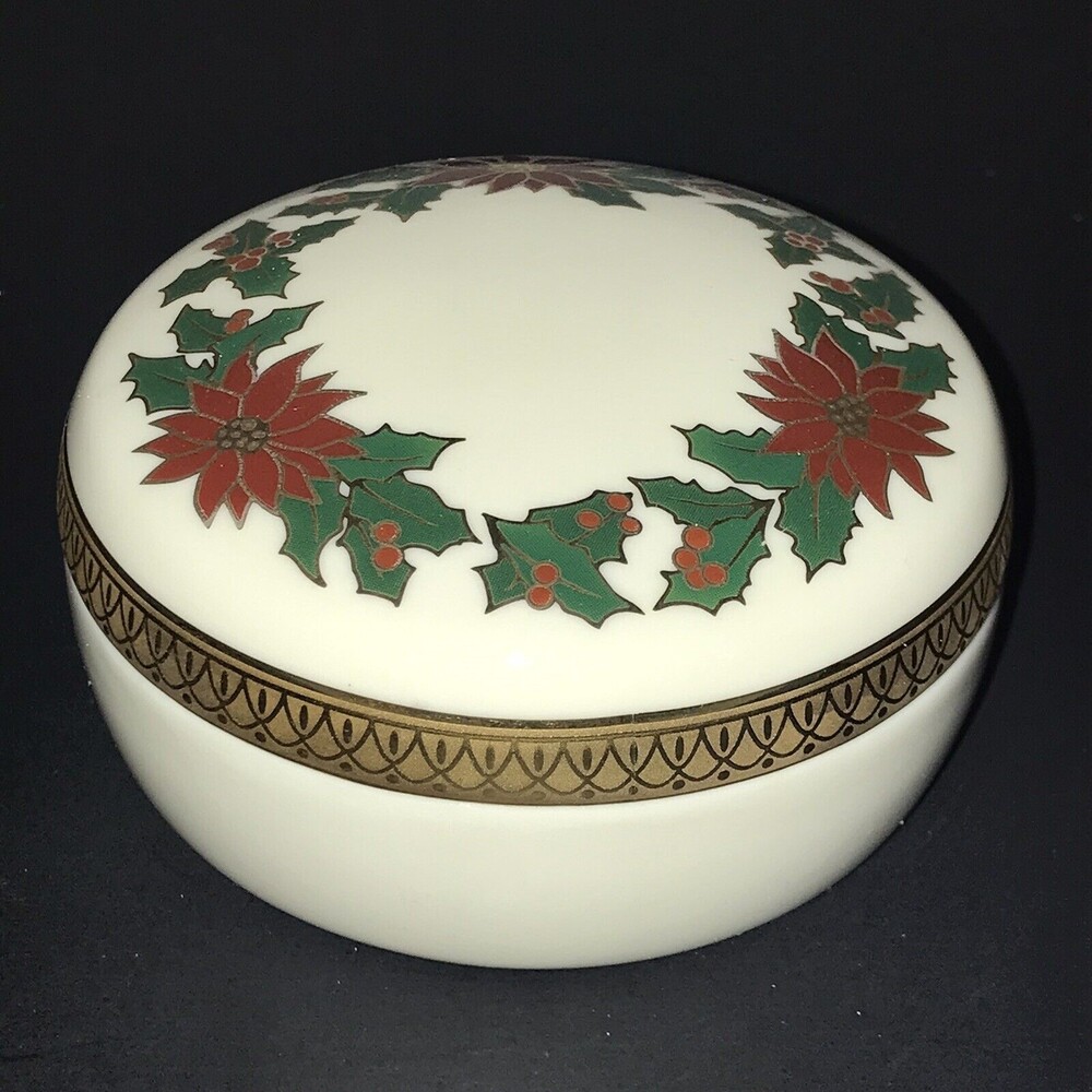 Mikasa Holiday Elegance FK001/420 Covered 3.5" Trinket Box